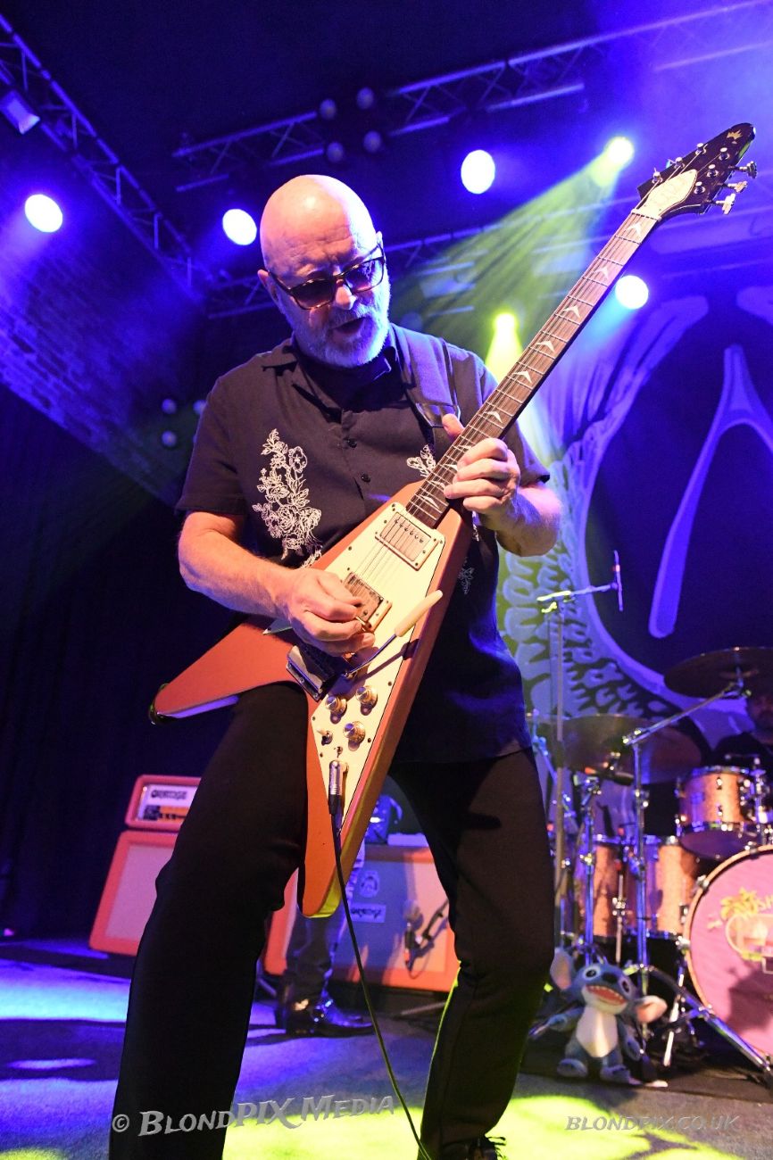 Wishbone Ash Ignite The Brook with Twin-Guitar Firepower