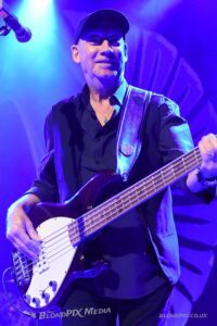 Wishbone Ash Ignite The Brook with Twin-Guitar Firepower